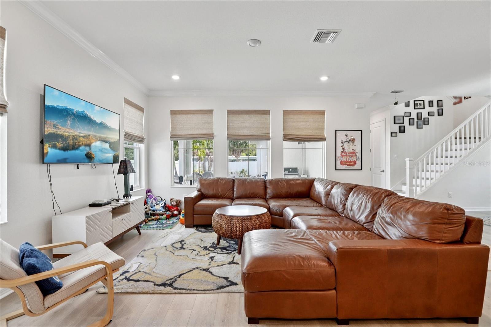 EUCLID MANOR - Residential