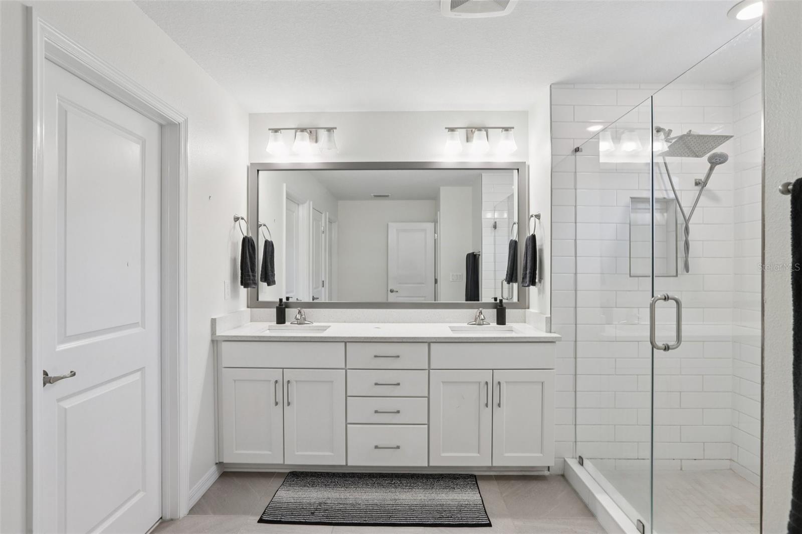 EUCLID MANOR - Residential