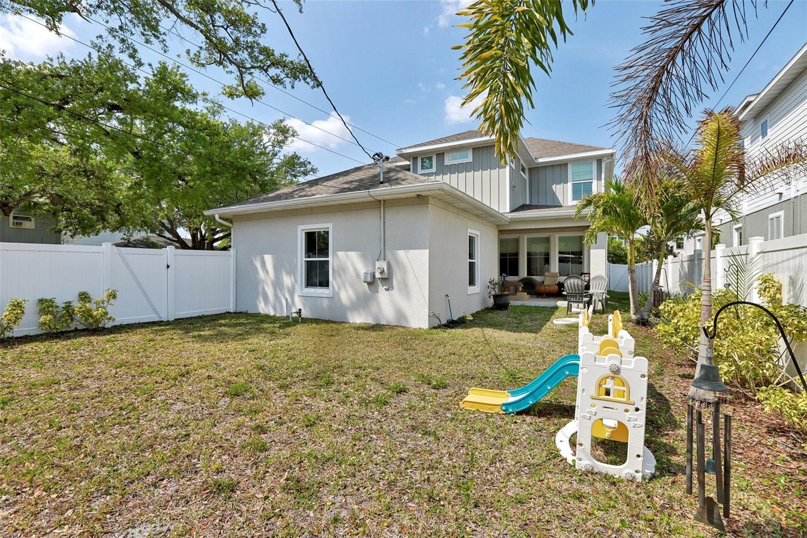 EUCLID MANOR - Residential