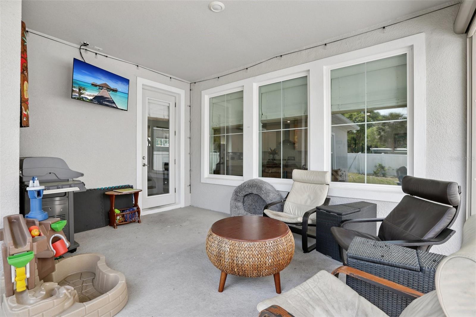 EUCLID MANOR - Residential