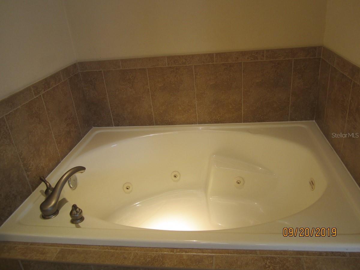 Tuscany Square 01 Condo - Residential Lease