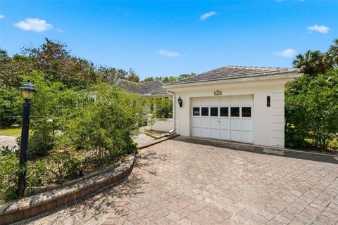 Photo of 1455 Wyn Cove Drive, Vero Beach, FL 32963 (MLS # TB8501449)