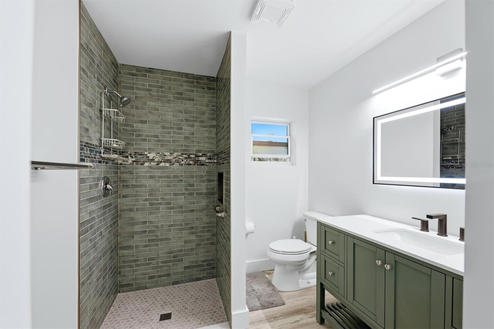 BROOKSIDE - Residential