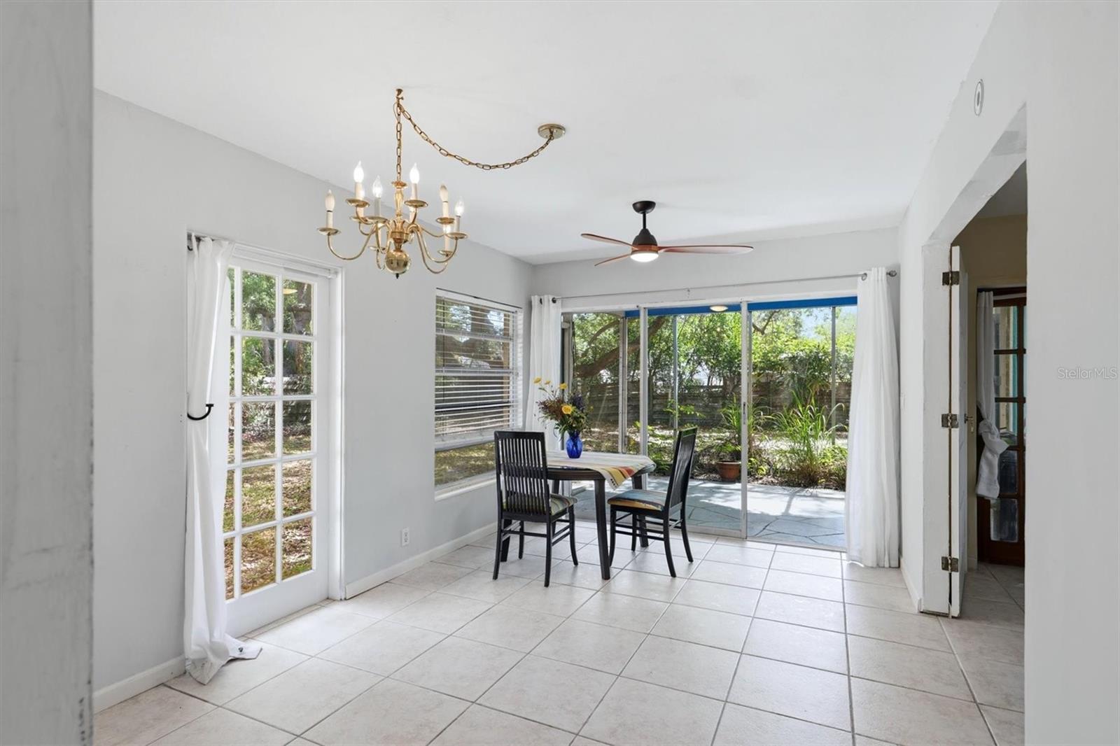 BROOKSIDE - Residential