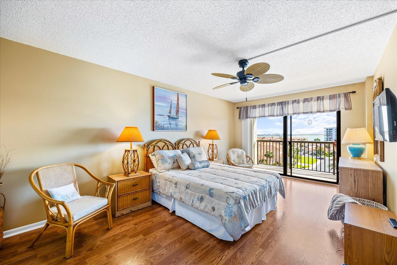1651 SAND KEY ESTATES COURT 53