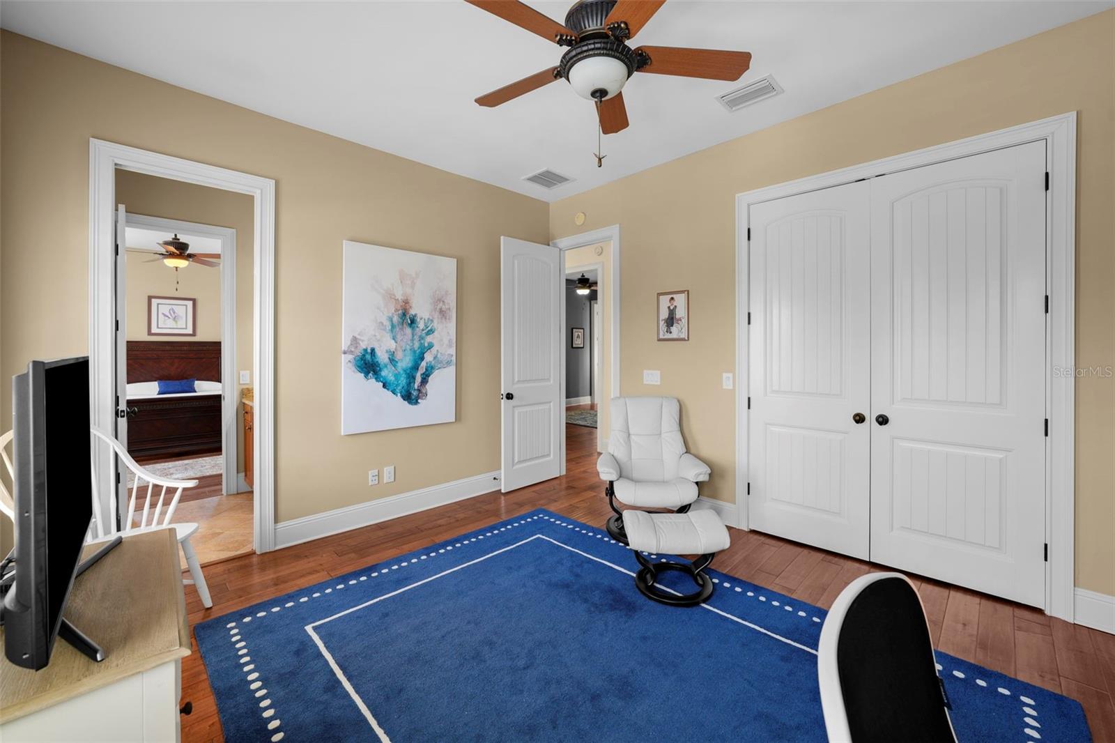 DAVIS ISLANDS PB10 PG52 TO 57 - Residential