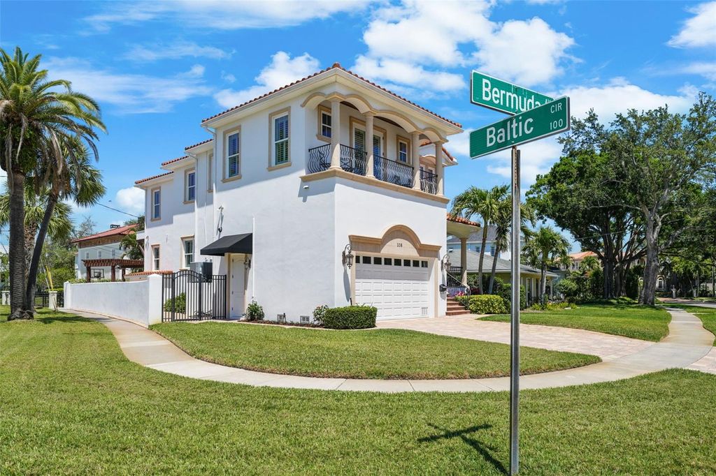 Photo of 108 Bermuda Avenue, Tampa, FL 33606 (MLS # TB8481772)