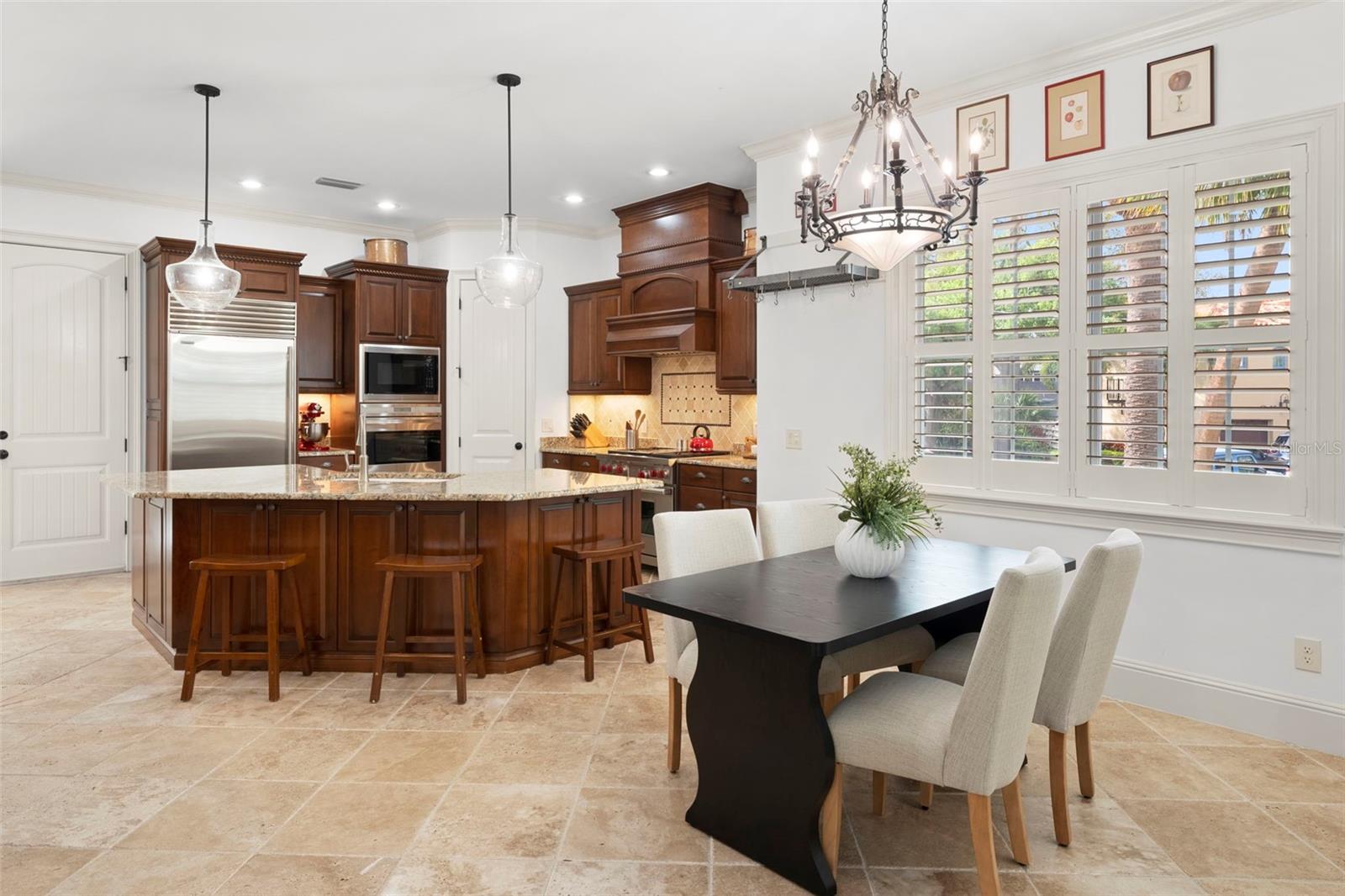 DAVIS ISLANDS PB10 PG52 TO 57 - Residential