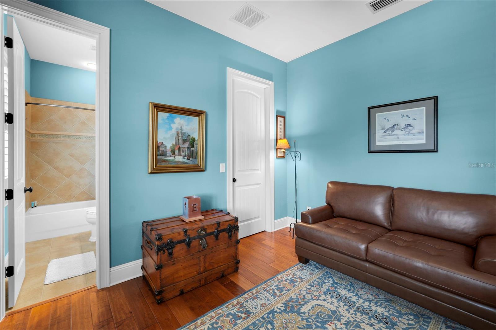 DAVIS ISLANDS PB10 PG52 TO 57 - Residential