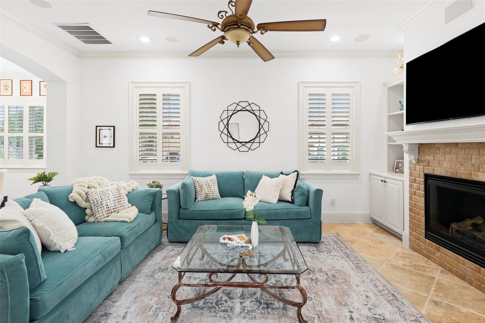 DAVIS ISLANDS PB10 PG52 TO 57 - Residential