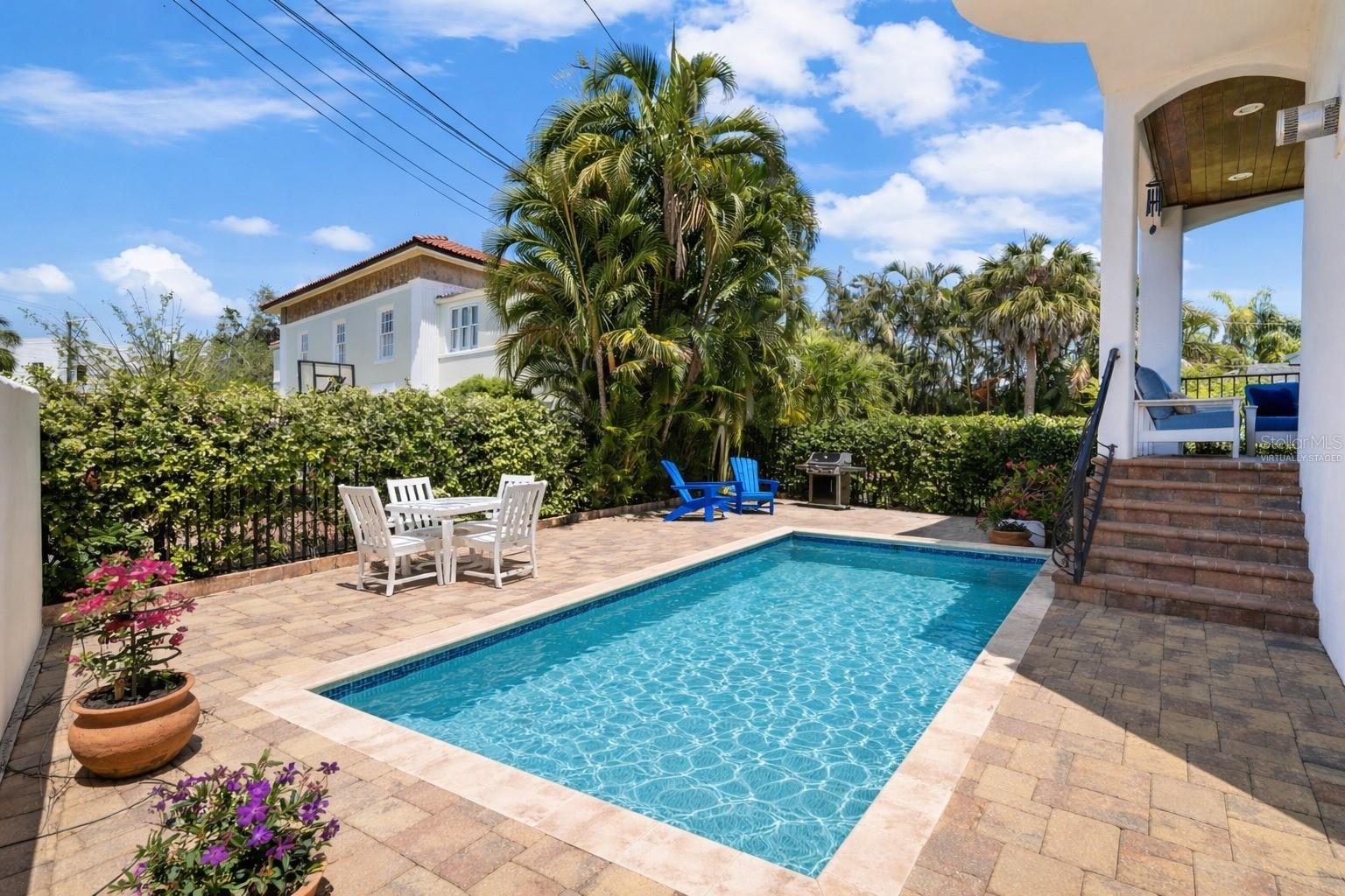 DAVIS ISLANDS PB10 PG52 TO 57 - Residential