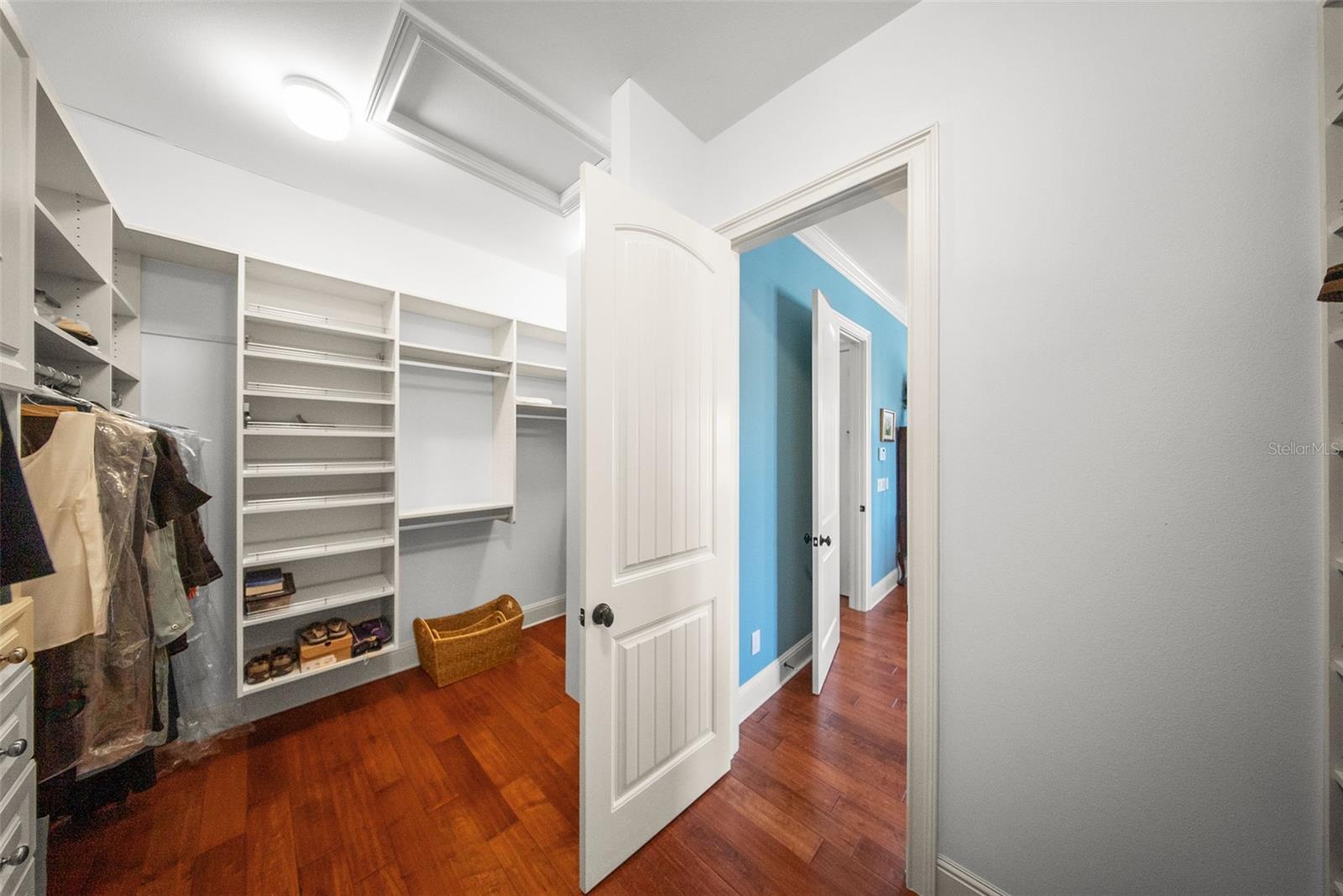 DAVIS ISLANDS PB10 PG52 TO 57 - Residential