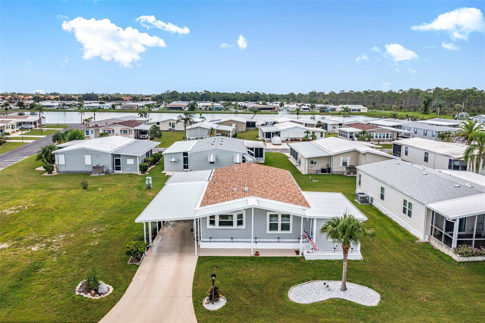 LA CASA MHP CO-OP - Residential