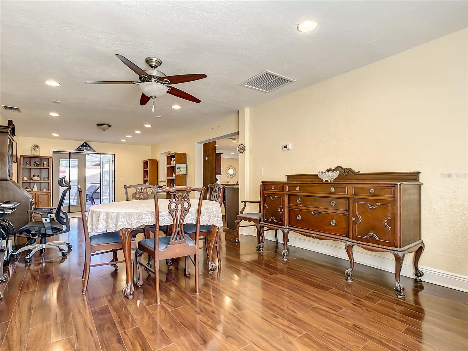 SUNNY MEAD HEIGHTS - Residential