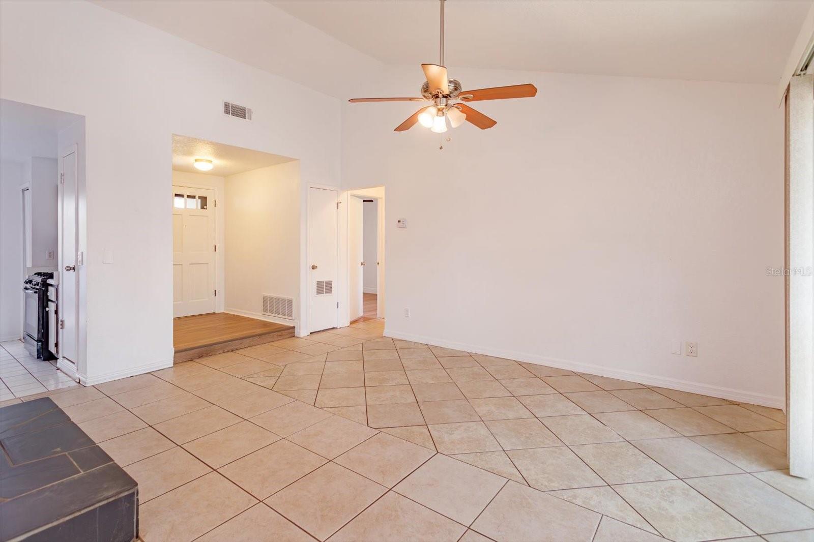 HIGHLANDS SEC 4 - Residential