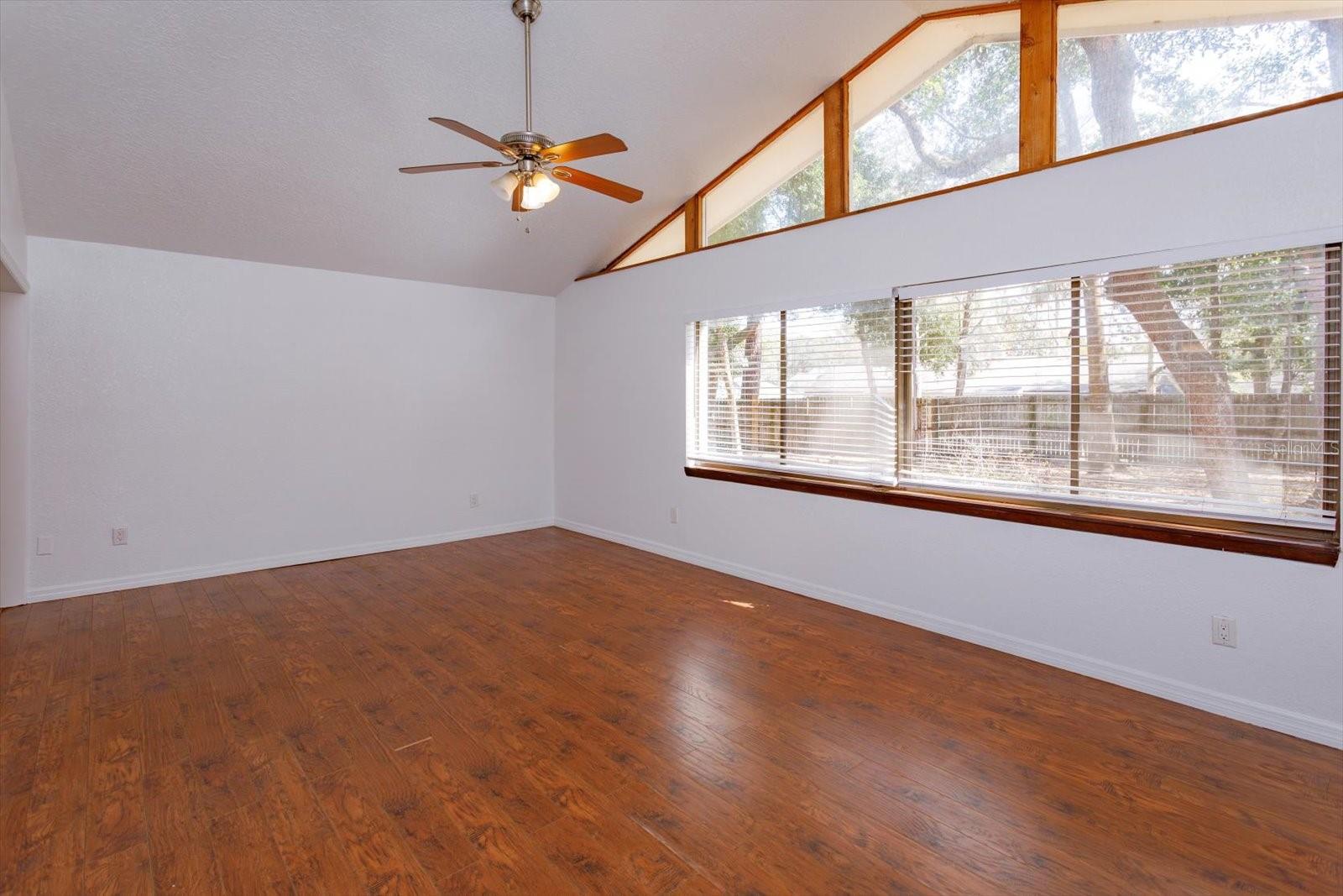 HIGHLANDS SEC 4 - Residential