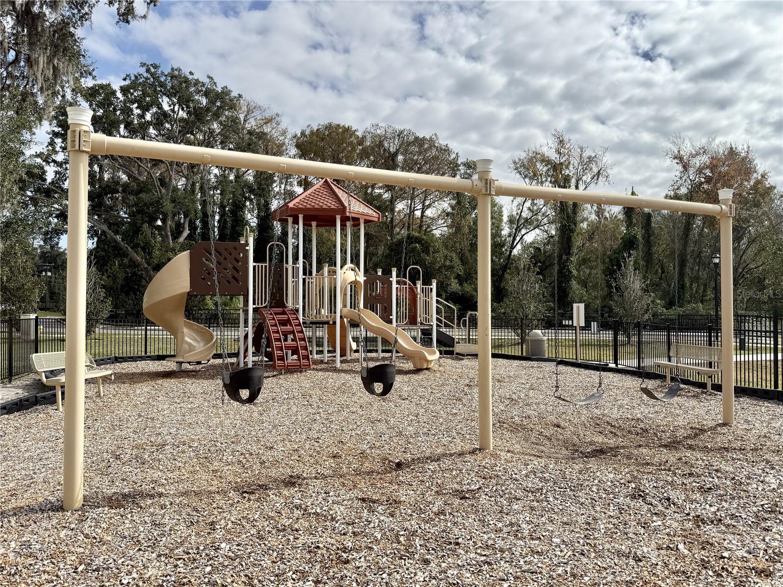 FREEDOM RIDGE - Residential