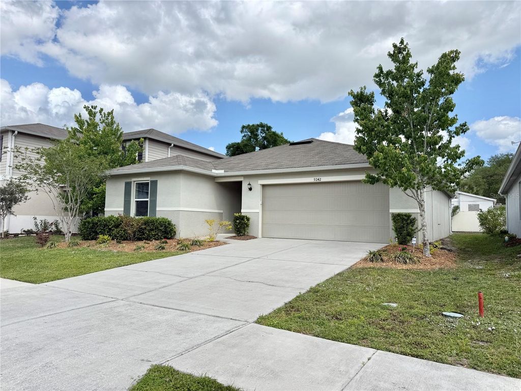 Photo of 9242 Freedom Hill Dr, Seffner, FL 33584 (MLS # TB8493490)