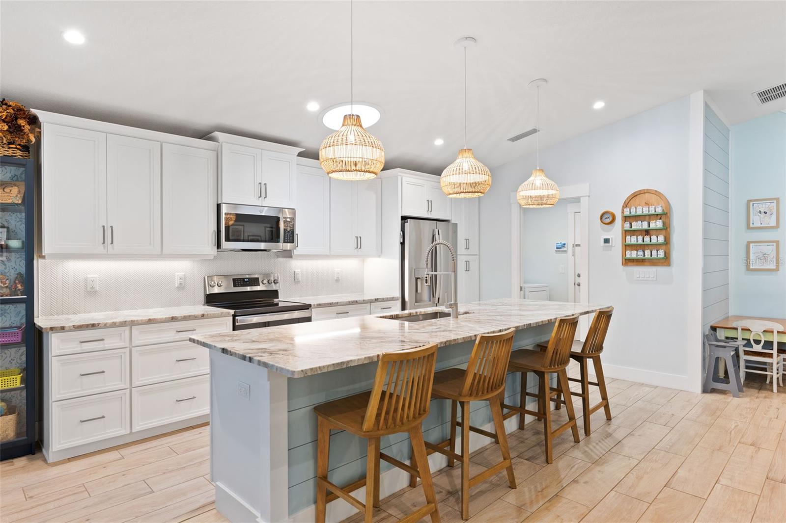 GEORGE MOODY SUB - Residential