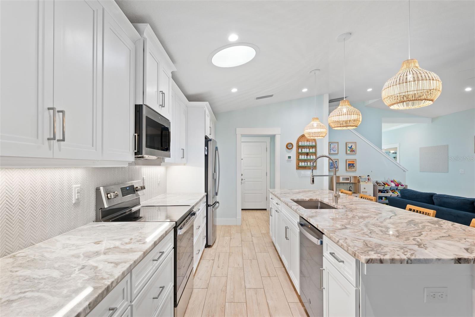 GEORGE MOODY SUB - Residential