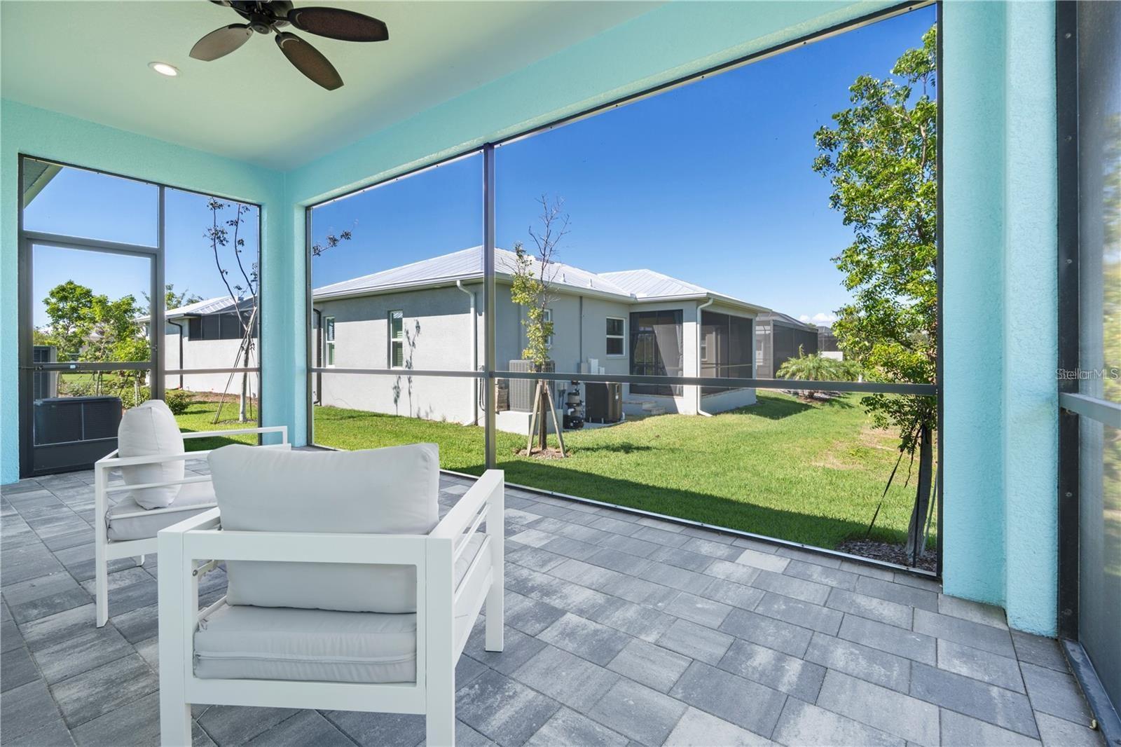 CORAL CAYE - Residential