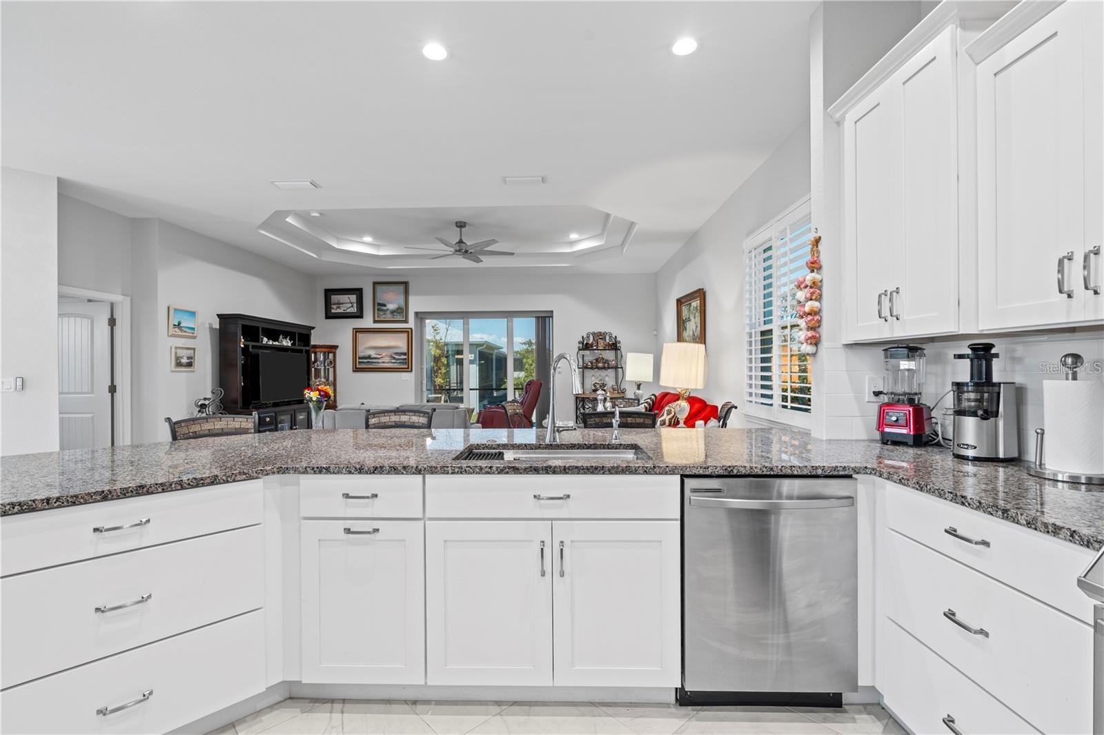 CORAL CAYE - Residential