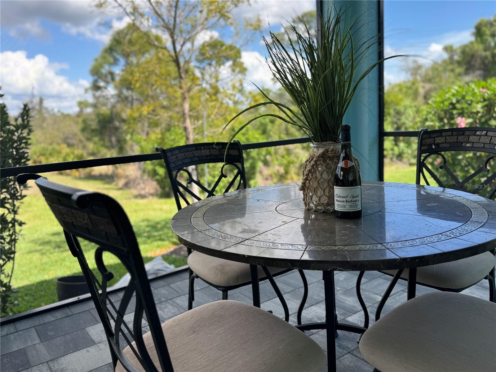 CORAL CAYE - Residential