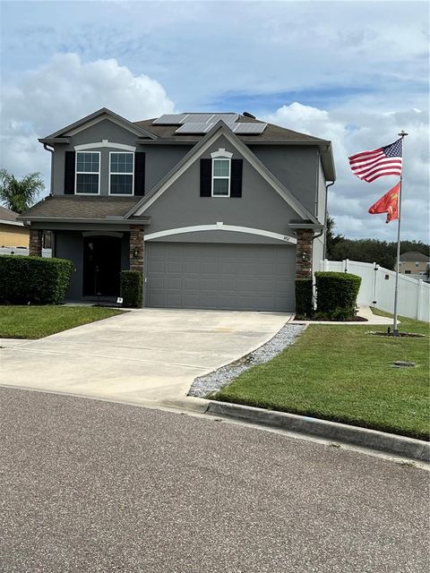 A home in APOPKA