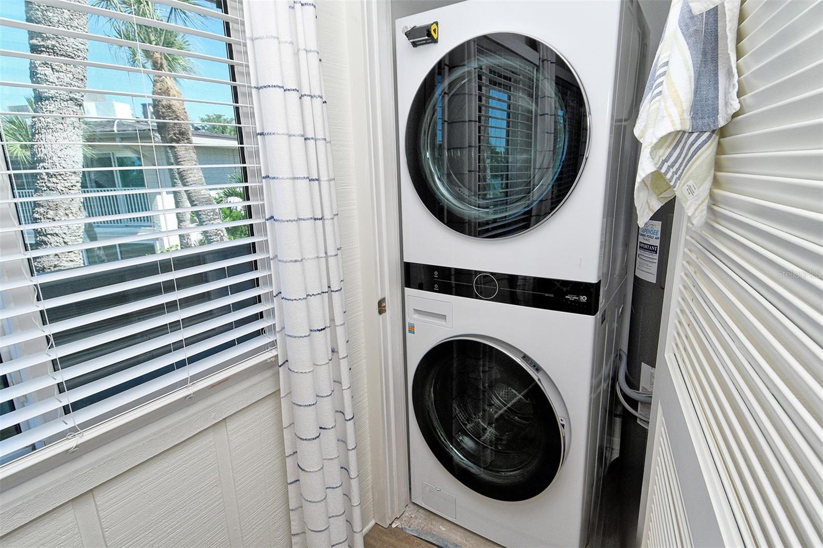 WHITNEY BEACH III - Residential