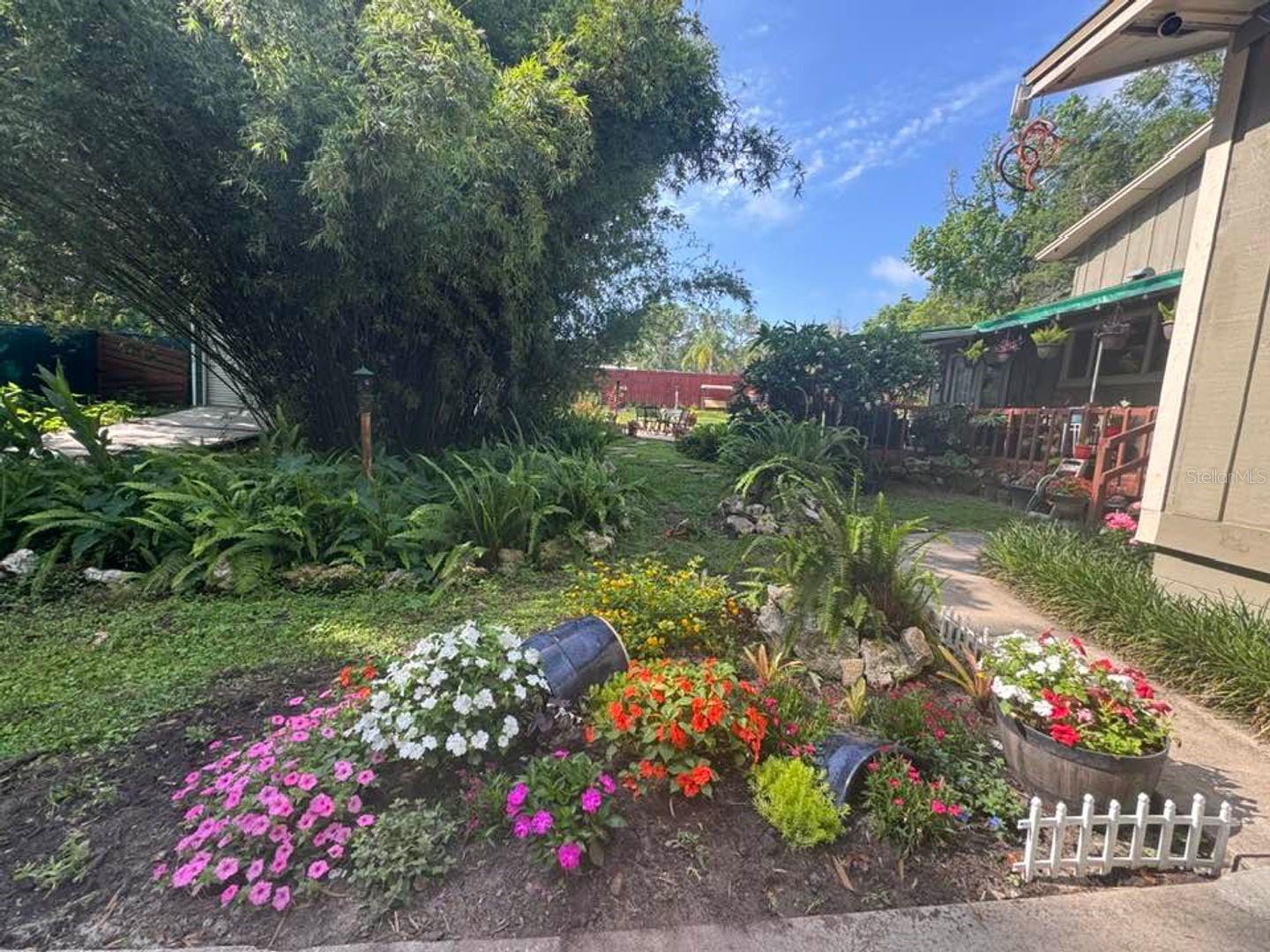 BUCKINGHAM EAST #1 - Residential Lease