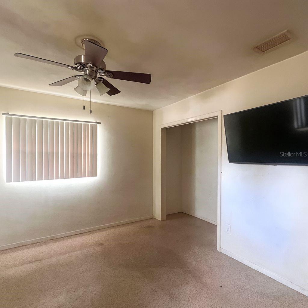 WOODMONT PARK - Residential