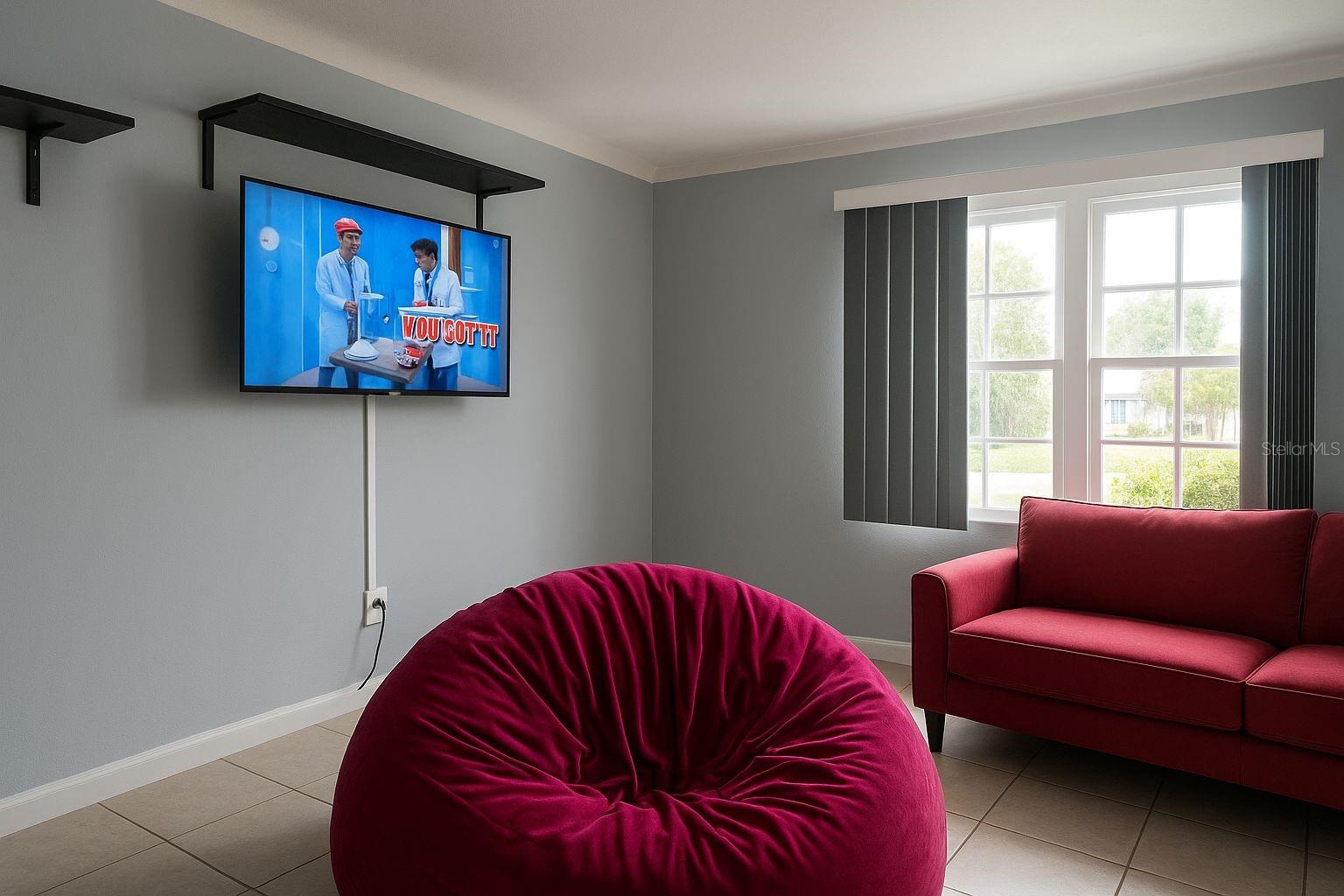 1832 GREENHILL DRIVE