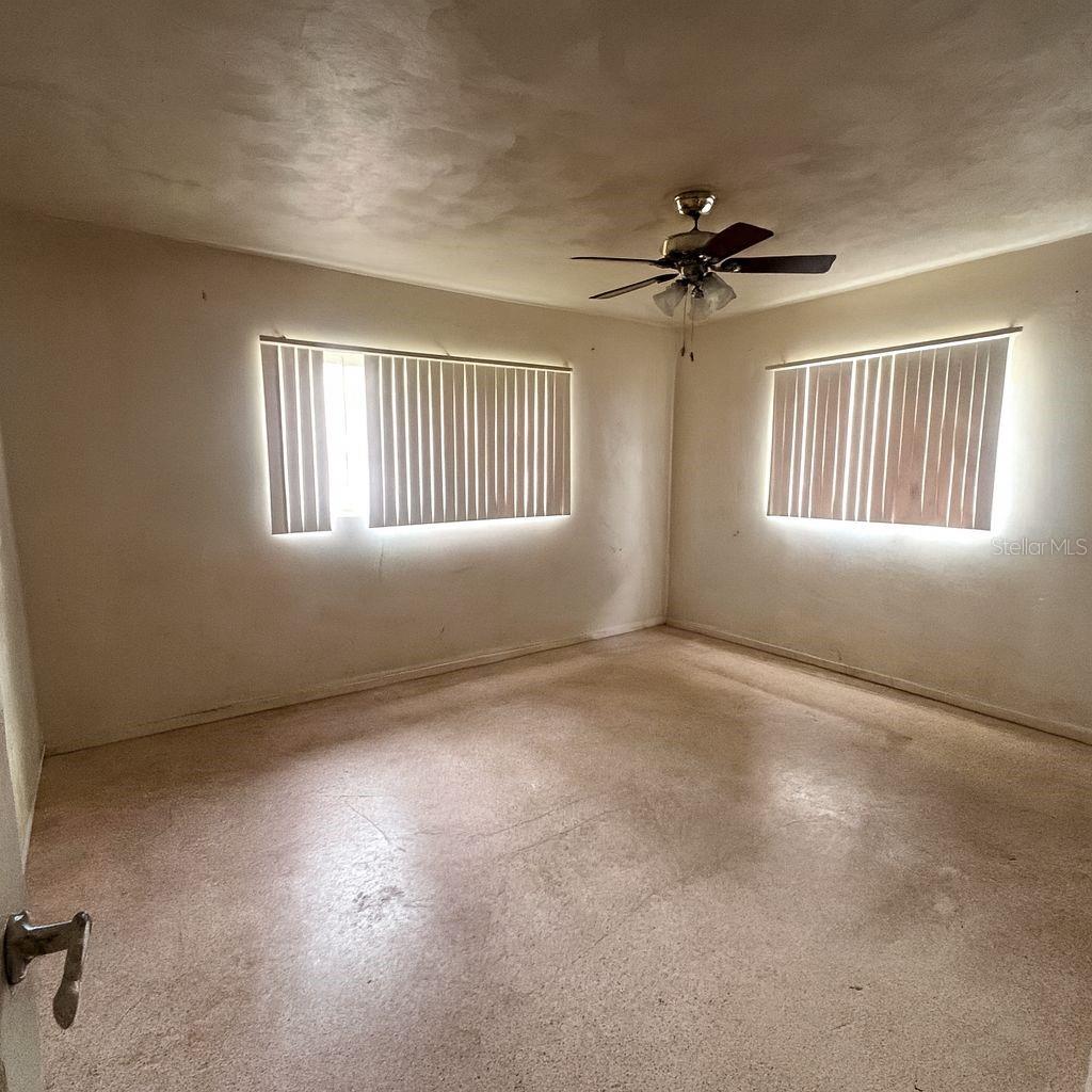 WOODMONT PARK - Residential