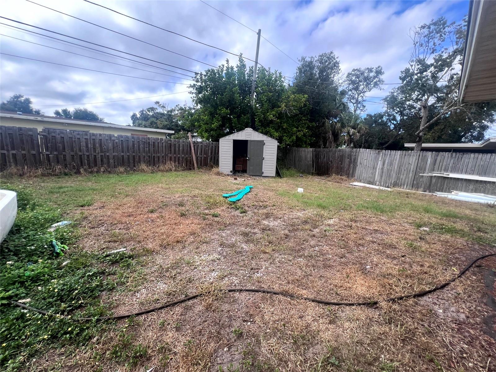 WOODMONT PARK - Residential