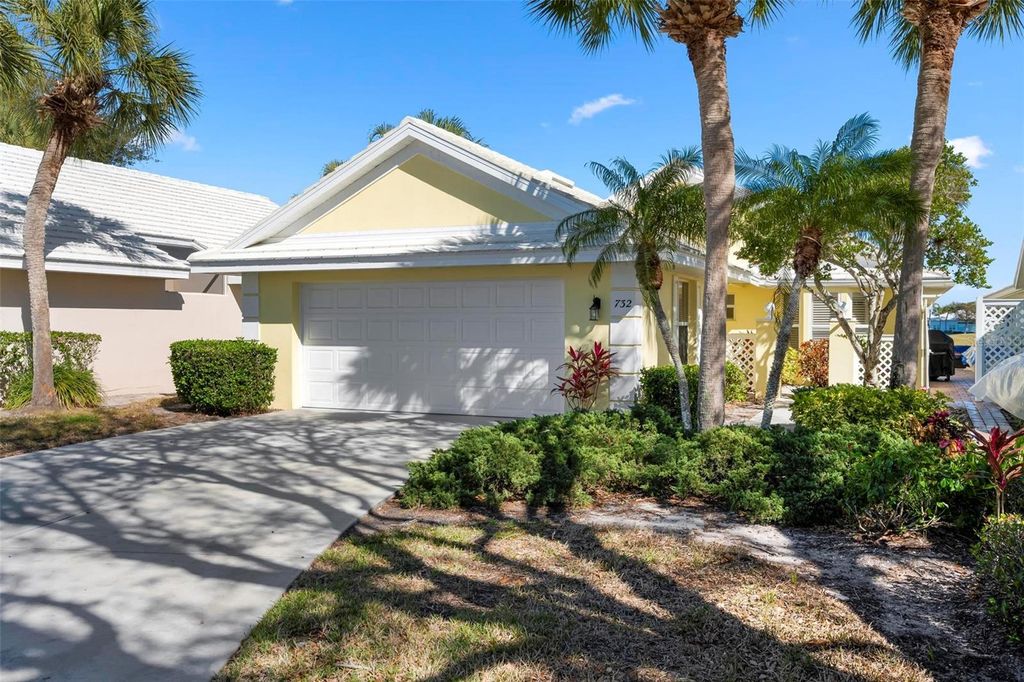 Photo of 732 Brightside Crescent Drive #17, Venice, FL 34293 (MLS # N6142804)