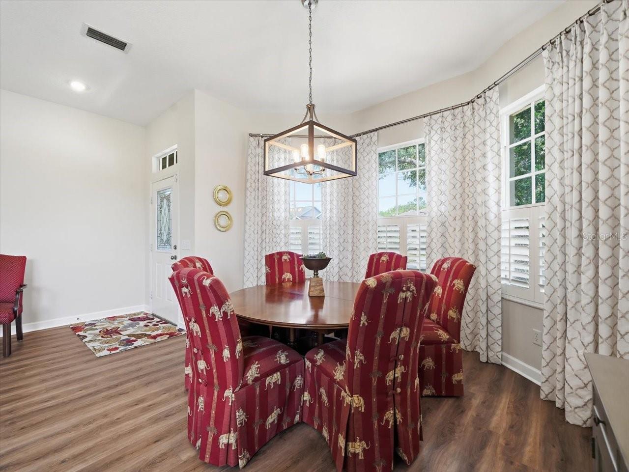 VILLAROSA PH F - Residential