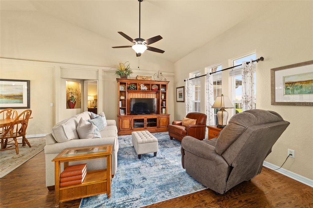 Photo of 4615 SE 35th Place, Ocala, FL 34480 (MLS # OM724431)