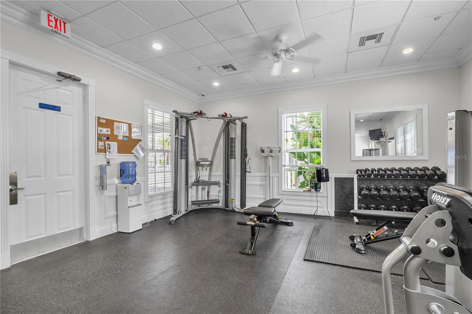 TOWNS AT LAKESIDE - Residential