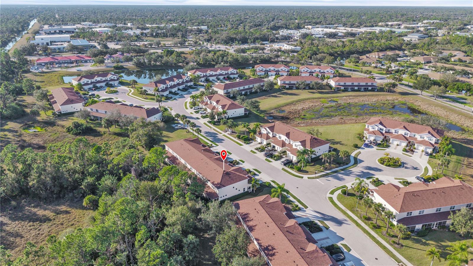 TOWNS AT LAKESIDE - Residential
