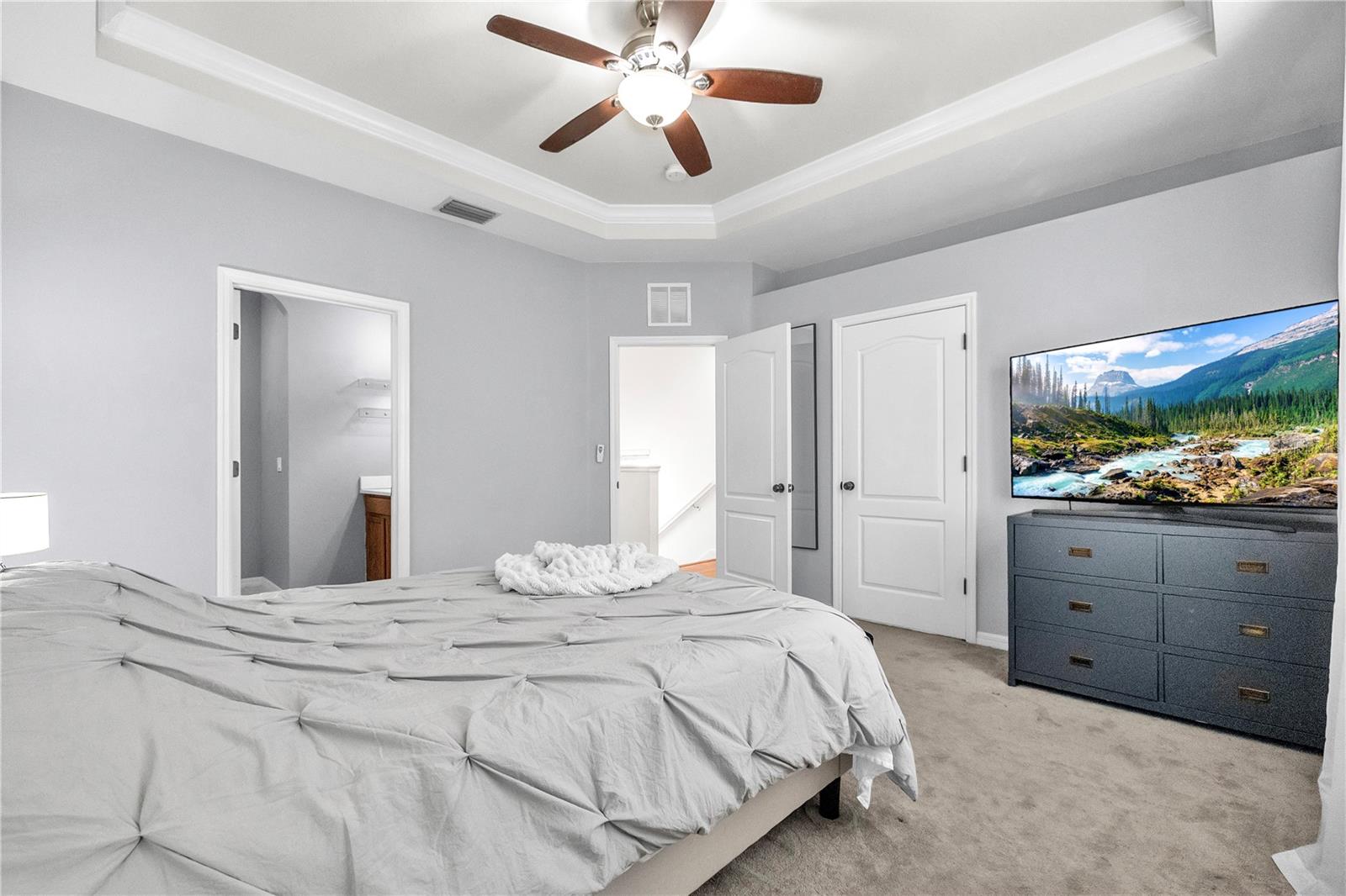 TOWNS AT LAKESIDE - Residential