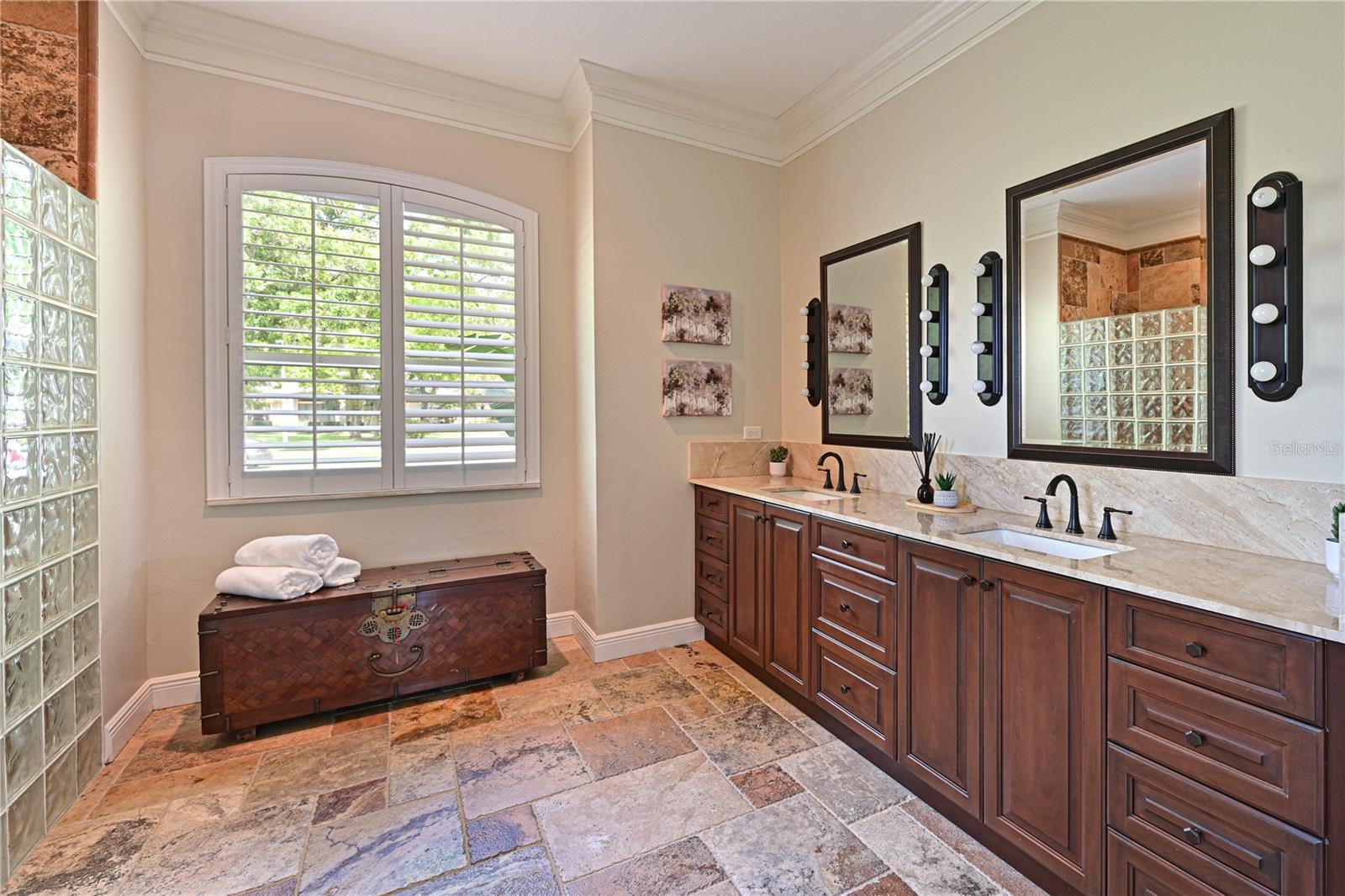 LAUREL OAK ESTATES SEC 05 - Residential