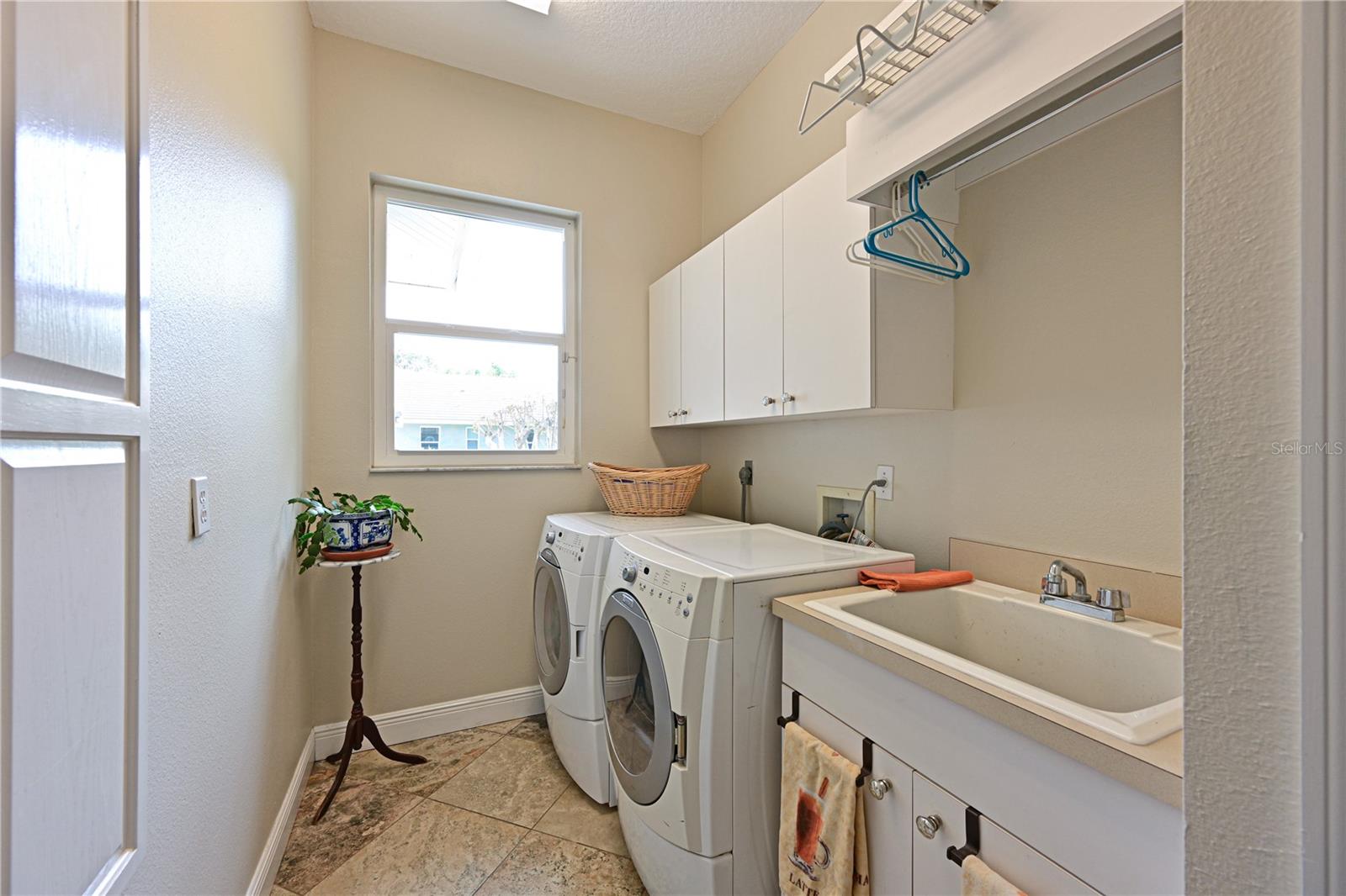 LAUREL OAK ESTATES SEC 05 - Residential