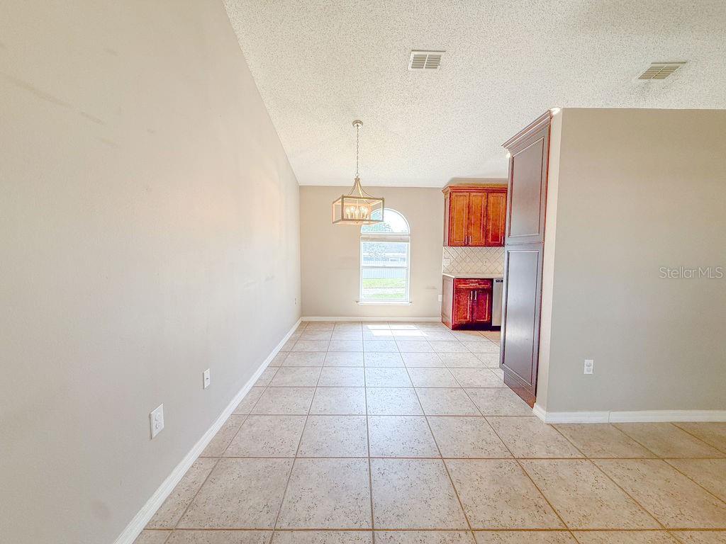 RESERVE 50 01 - Residential Lease