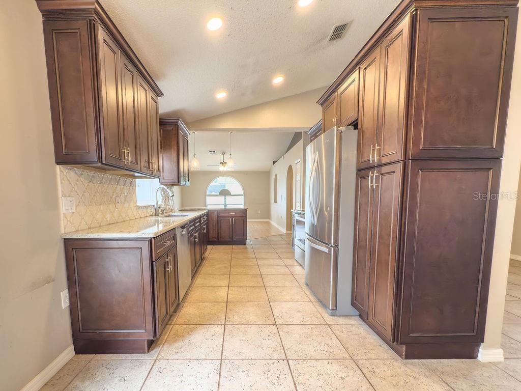 RESERVE 50 01 - Residential Lease