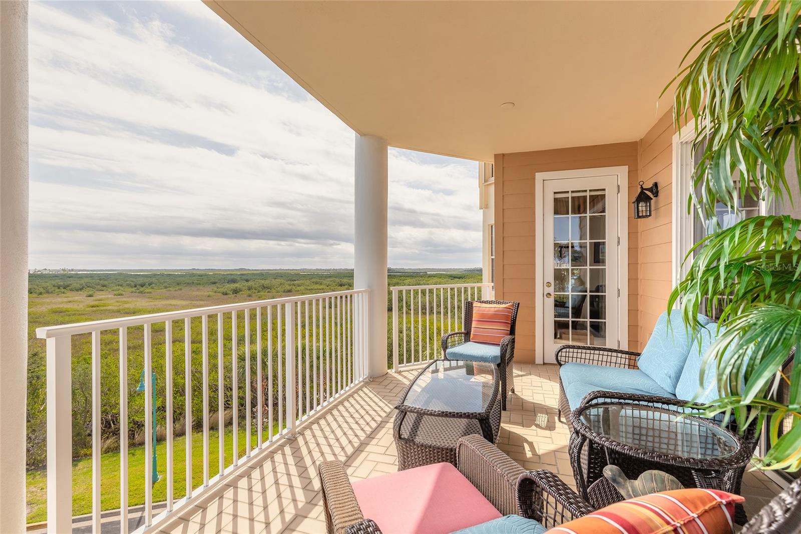 RIVERWALK AT HARBOUR VILLAGE - Residential