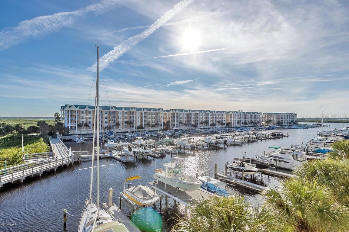 RIVERWALK AT HARBOUR VILLAGE - Residential