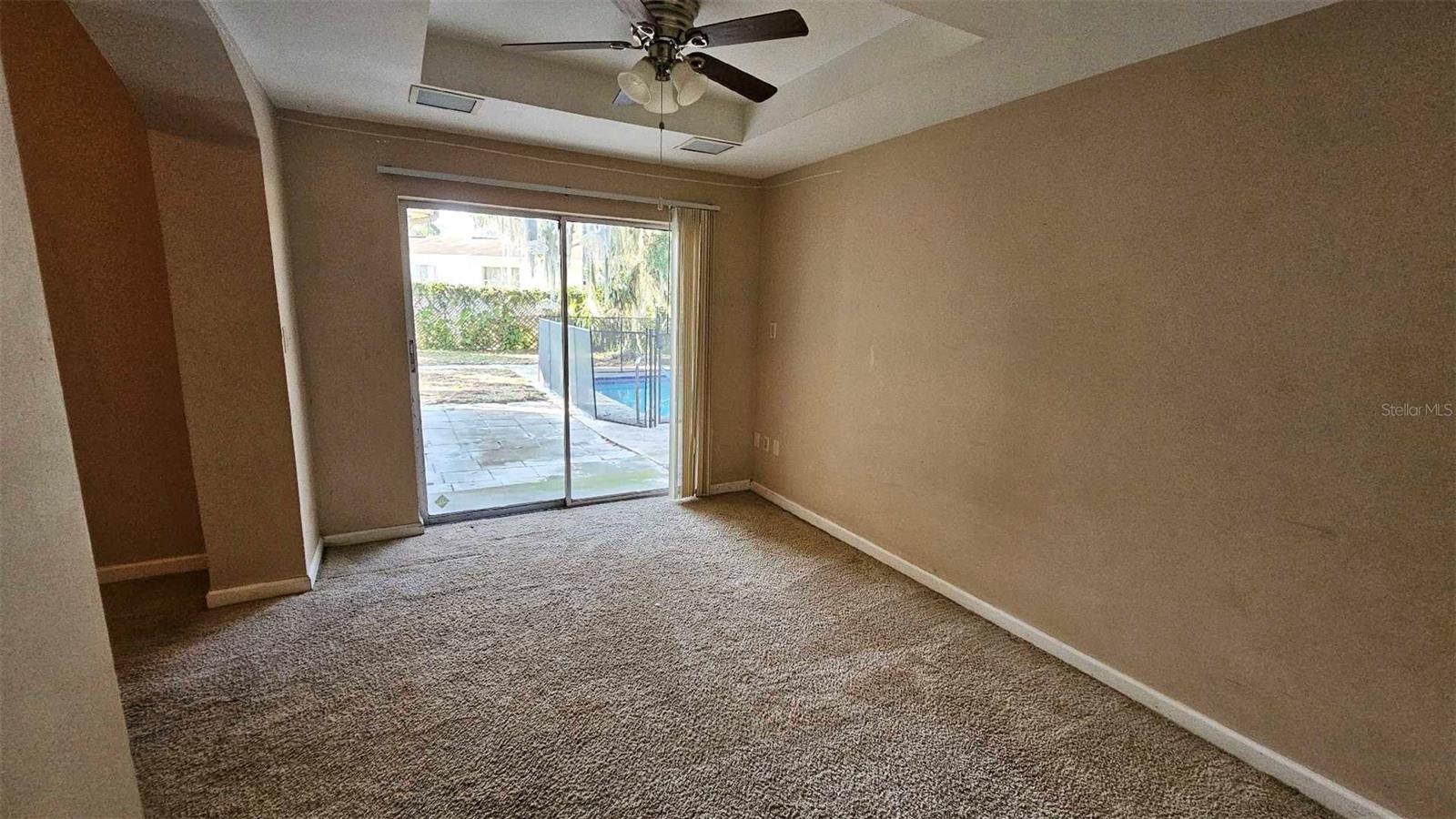 ACREAGE & UNREC - Residential