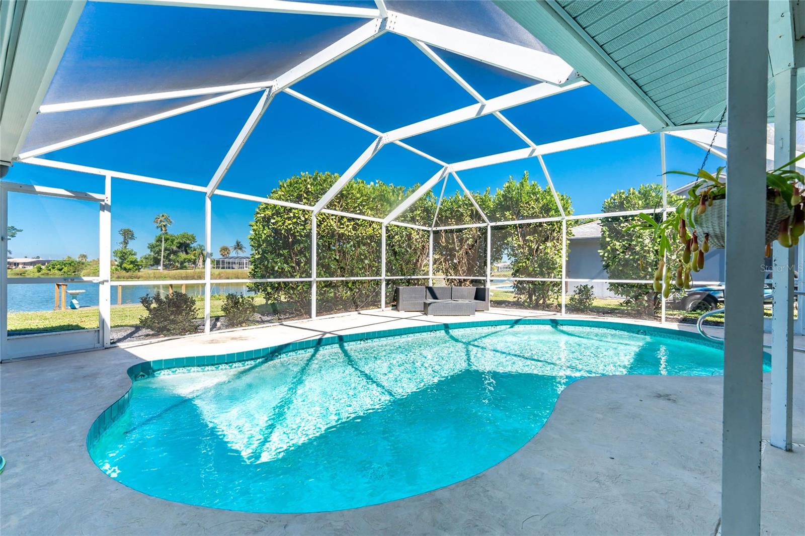 VENICE GARDENS - Residential