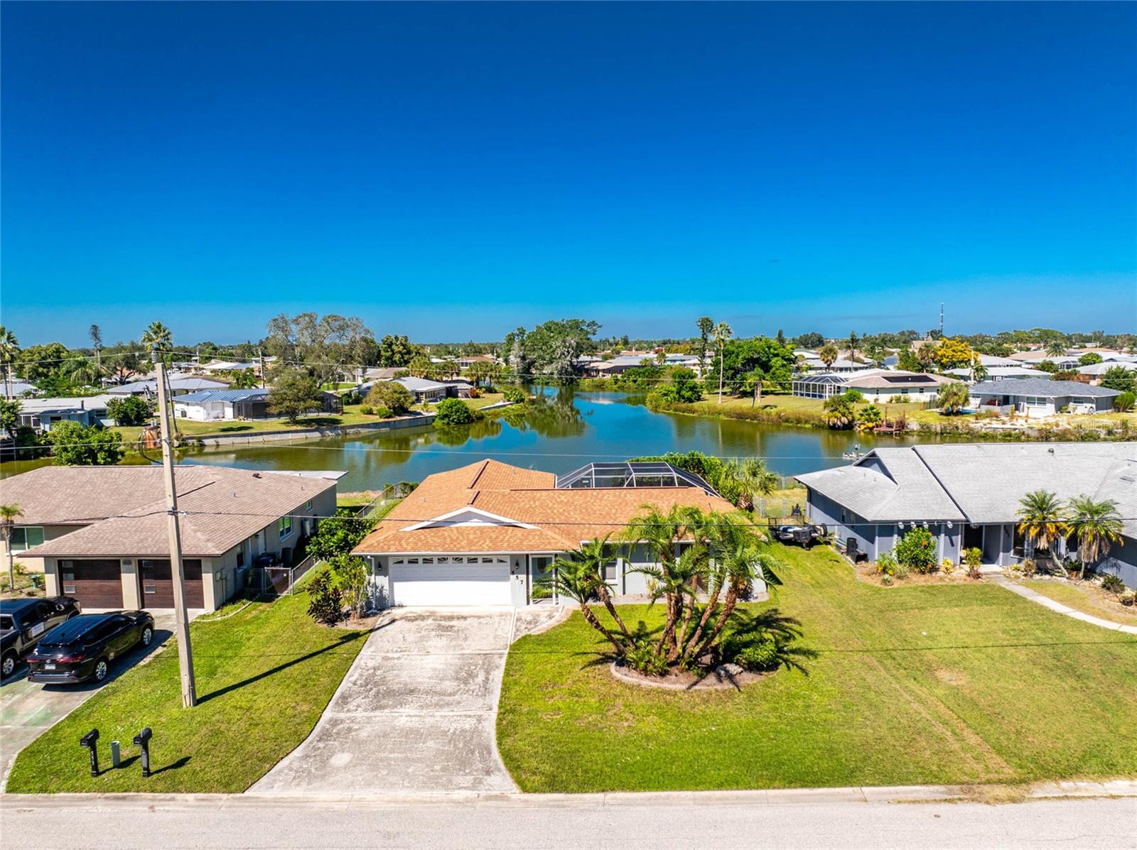 VENICE GARDENS - Residential