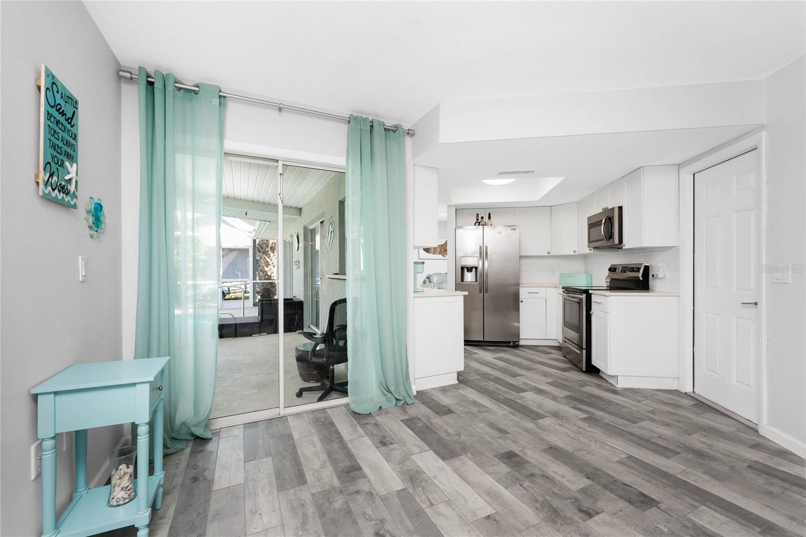 VENICE GARDENS - Residential